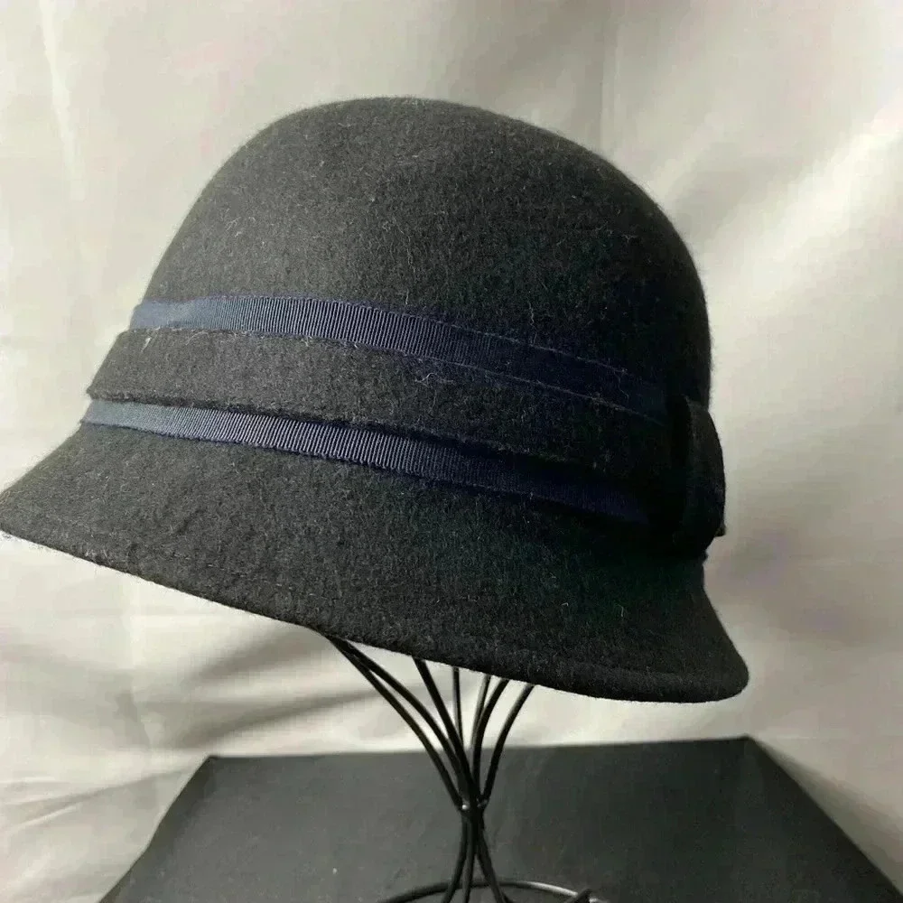 BANANA REPUBLIC WOMENS S/M BLACK WOOL  DOWNTON ABBEY STYLE HAT  VINTAGE‎ LOOK